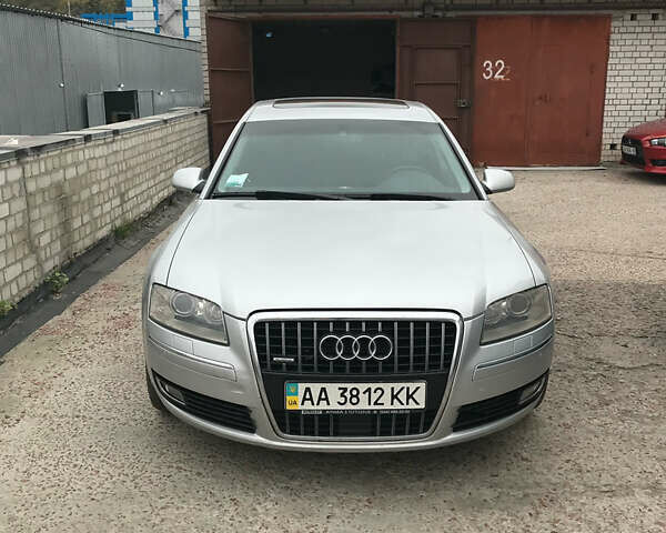 Сірий Ауді A8, об'ємом двигуна 4.2 л та пробігом 230 тис. км за 10500 $, фото 3 на Automoto.ua