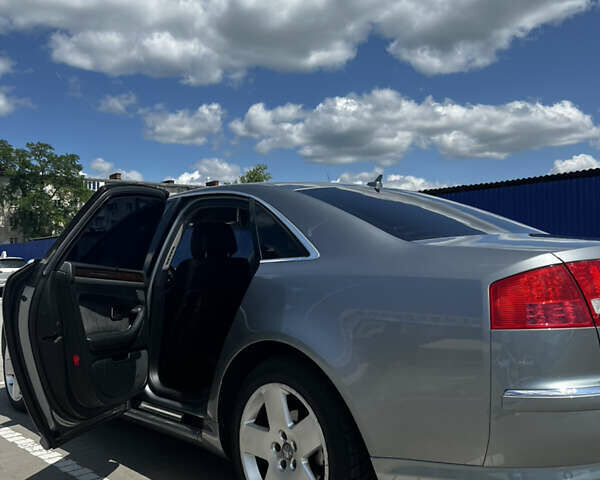 Сірий Ауді A8, об'ємом двигуна 2.97 л та пробігом 304 тис. км за 8700 $, фото 14 на Automoto.ua