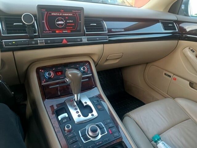 Ауди А8 2006 в Житомире на Automoto.ua Серый Ауди А8, объемом двигателя 3 л и пробегом 280 тыс. км за 2950 $, фото 5 на Automoto.ua
