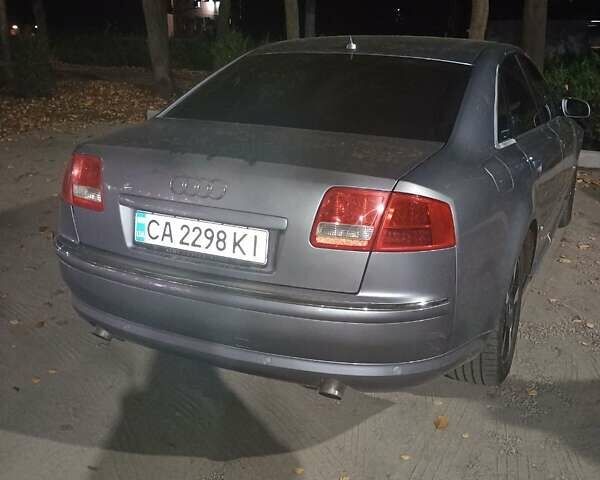 Серый Ауди А8, объемом двигателя 2.97 л и пробегом 382 тыс. км за 10500 $, фото 4 на Automoto.ua