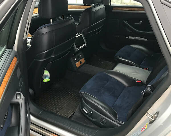 Сірий Ауді A8, об'ємом двигуна 4.2 л та пробігом 230 тис. км за 10500 $, фото 11 на Automoto.ua