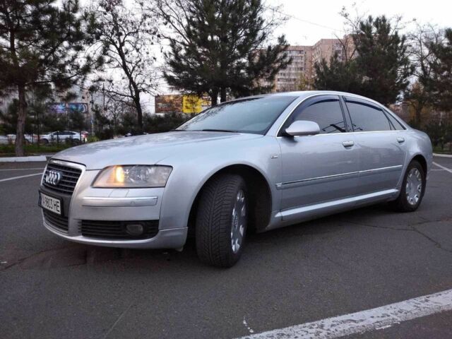 Серый Ауди А8, объемом двигателя 4.2 л и пробегом 242 тыс. км за 4300 $, фото 20 на Automoto.ua