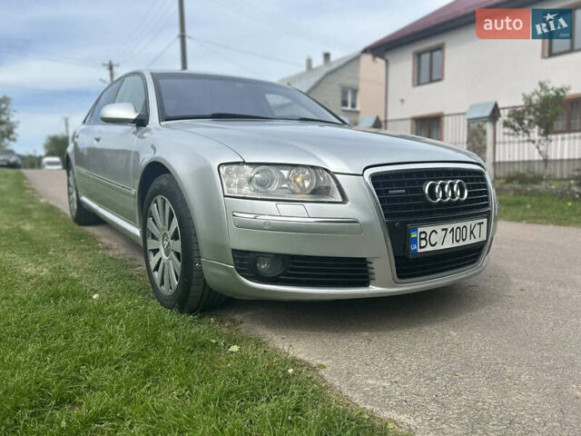 Серый Ауди А8, объемом двигателя 3 л и пробегом 307 тыс. км за 8900 $, фото 1 на Automoto.ua