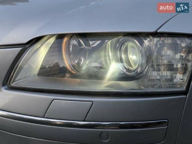 Сірий Ауді A8, об'ємом двигуна 2.98 л та пробігом 327 тис. км за 9999 $, фото 21 на Automoto.ua