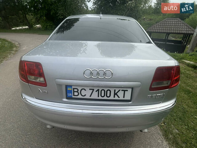 Серый Ауди А8, объемом двигателя 3 л и пробегом 307 тыс. км за 8900 $, фото 2 на Automoto.ua