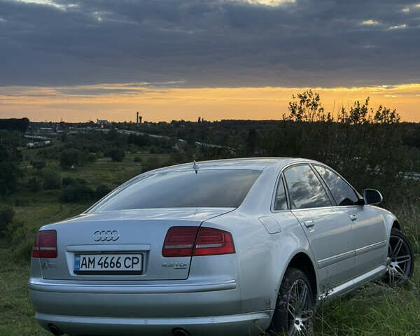 Сірий Ауді A8, об'ємом двигуна 4.2 л та пробігом 350 тис. км за 13500 $, фото 7 на Automoto.ua