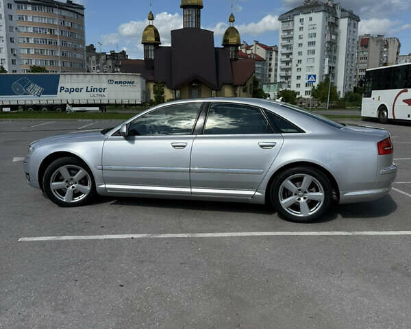 Серый Ауди А8, объемом двигателя 2.97 л и пробегом 400 тыс. км за 9950 $, фото 11 на Automoto.ua