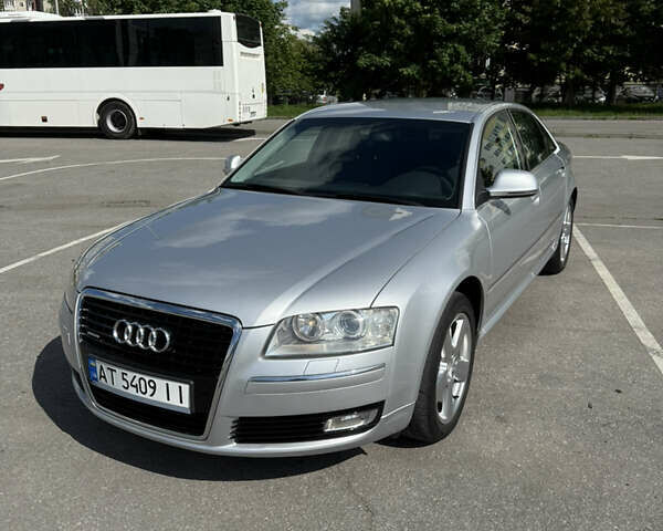 Серый Ауди А8, объемом двигателя 2.97 л и пробегом 400 тыс. км за 9950 $, фото 3 на Automoto.ua