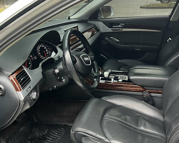 Серый Ауди А8, объемом двигателя 3 л и пробегом 147 тыс. км за 19900 $, фото 18 на Automoto.ua