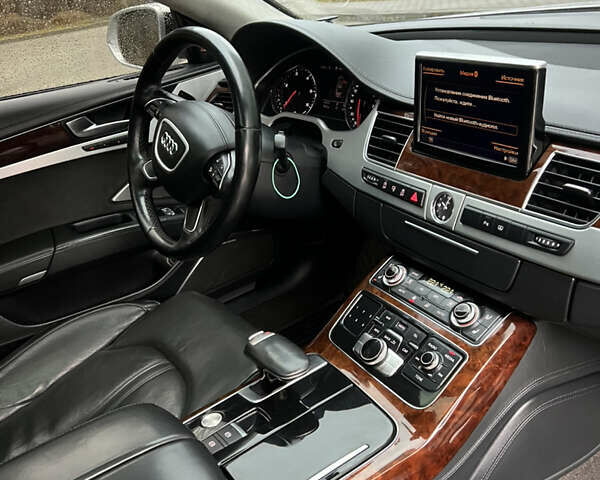 Серый Ауди А8, объемом двигателя 3 л и пробегом 147 тыс. км за 19900 $, фото 27 на Automoto.ua