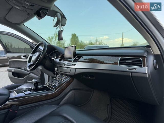 Серый Ауди А8, объемом двигателя 4.2 л и пробегом 266 тыс. км за 18500 $, фото 29 на Automoto.ua
