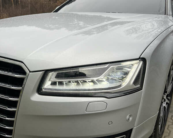 Серый Ауди А8, объемом двигателя 3 л и пробегом 147 тыс. км за 19900 $, фото 15 на Automoto.ua