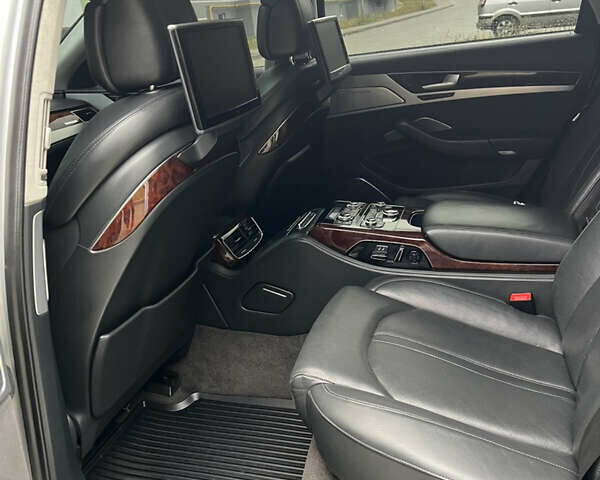 Серый Ауди А8, объемом двигателя 3 л и пробегом 147 тыс. км за 19900 $, фото 28 на Automoto.ua