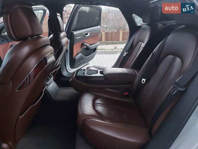 Серый Ауди А8, объемом двигателя 3 л и пробегом 190 тыс. км за 19900 $, фото 21 на Automoto.ua