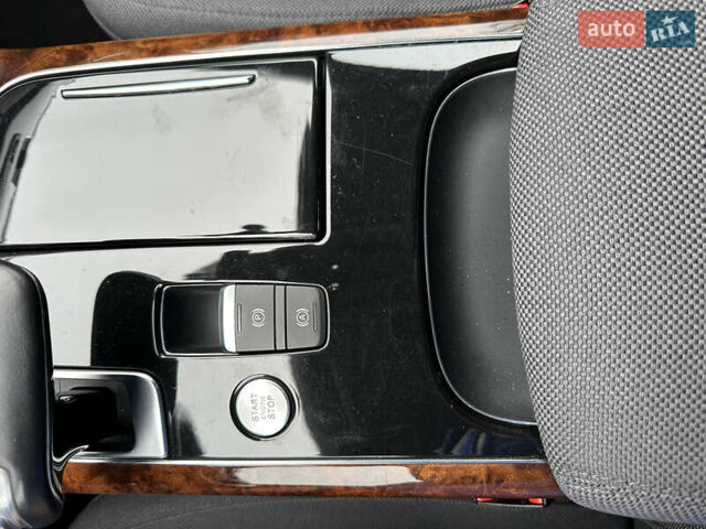 Серый Ауди А8, объемом двигателя 3 л и пробегом 249 тыс. км за 10800 $, фото 30 на Automoto.ua