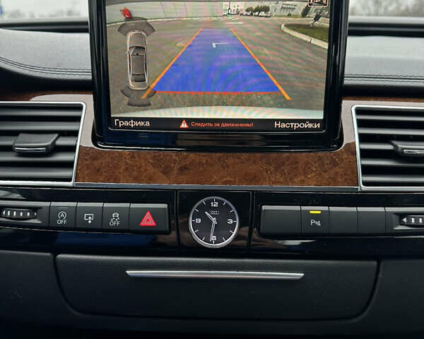 Серый Ауди А8, объемом двигателя 3 л и пробегом 249 тыс. км за 10800 $, фото 35 на Automoto.ua