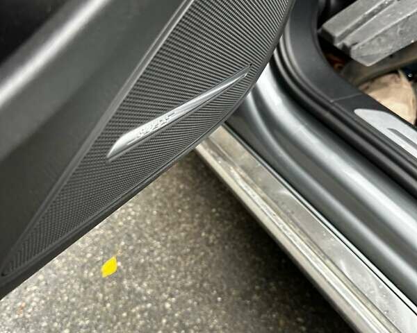 Серый Ауди А8, объемом двигателя 3 л и пробегом 193 тыс. км за 10400 $, фото 26 на Automoto.ua