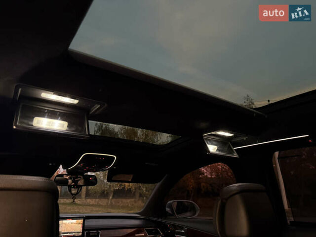 Серый Ауди А8, объемом двигателя 3 л и пробегом 251 тыс. км за 15000 $, фото 8 на Automoto.ua