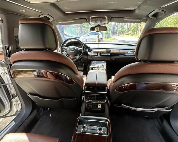Серый Ауди А8, объемом двигателя 3 л и пробегом 199 тыс. км за 16500 $, фото 16 на Automoto.ua