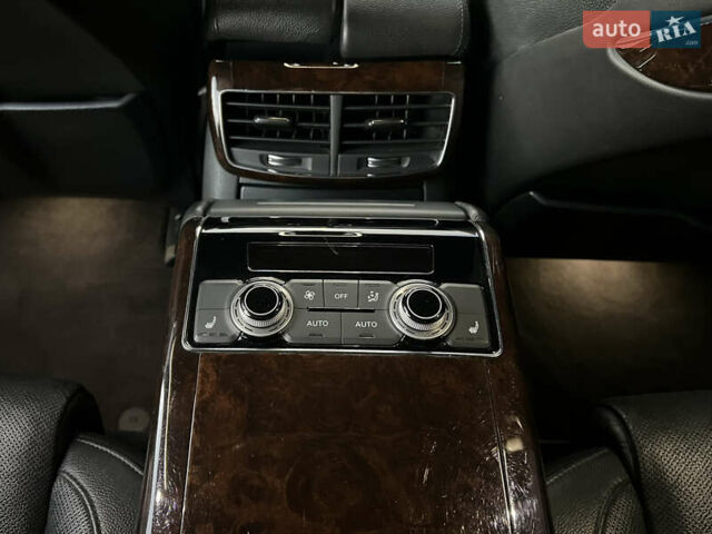 Серый Ауди А8, объемом двигателя 3 л и пробегом 224 тыс. км за 17500 $, фото 6 на Automoto.ua