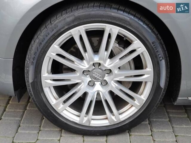 Серый Ауди А8, объемом двигателя 3 л и пробегом 214 тыс. км за 20900 $, фото 9 на Automoto.ua