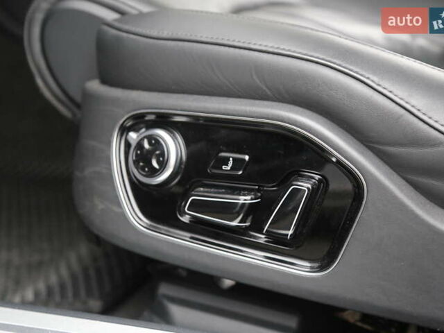 Серый Ауди А8, объемом двигателя 4 л и пробегом 204 тыс. км за 20700 $, фото 26 на Automoto.ua