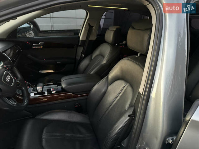 Серый Ауди А8, объемом двигателя 2.97 л и пробегом 267 тыс. км за 26500 $, фото 37 на Automoto.ua