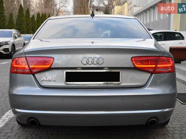 Серый Ауди А8, объемом двигателя 3 л и пробегом 214 тыс. км за 20900 $, фото 5 на Automoto.ua