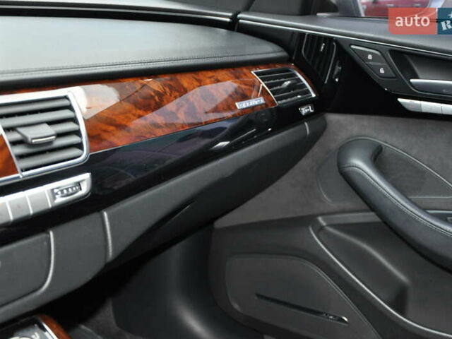 Серый Ауди А8, объемом двигателя 3 л и пробегом 214 тыс. км за 20900 $, фото 44 на Automoto.ua