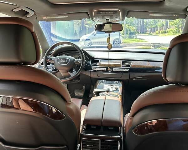Серый Ауди А8, объемом двигателя 3 л и пробегом 199 тыс. км за 16500 $, фото 10 на Automoto.ua