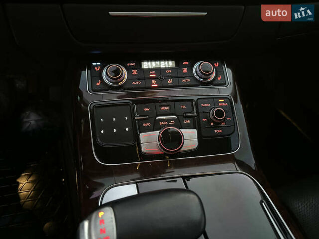 Серый Ауди А8, объемом двигателя 2.97 л и пробегом 267 тыс. км за 26500 $, фото 44 на Automoto.ua