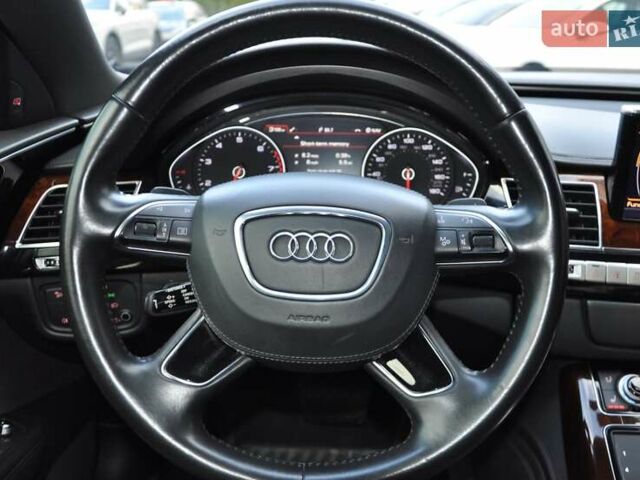 Серый Ауди А8, объемом двигателя 3 л и пробегом 214 тыс. км за 20900 $, фото 35 на Automoto.ua