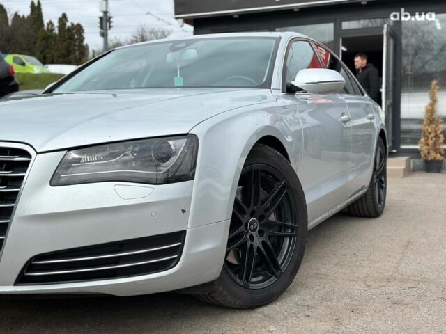 Серый Ауди А8, объемом двигателя 3 л и пробегом 293 тыс. км за 18990 $, фото 1 на Automoto.ua