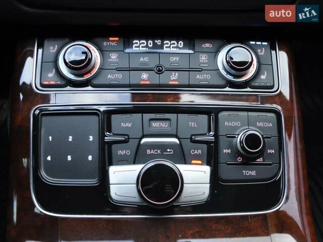 Серый Ауди А8, объемом двигателя 3 л и пробегом 214 тыс. км за 20900 $, фото 40 на Automoto.ua