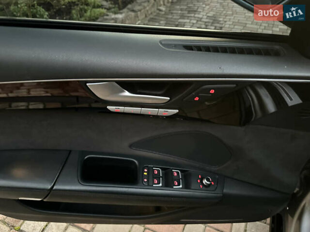 Серый Ауди А8, объемом двигателя 2.97 л и пробегом 267 тыс. км за 26500 $, фото 47 на Automoto.ua