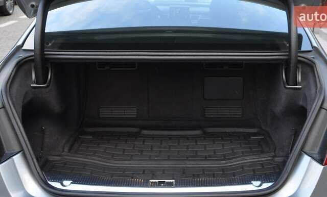 Серый Ауди А8, объемом двигателя 3 л и пробегом 214 тыс. км за 20900 $, фото 11 на Automoto.ua