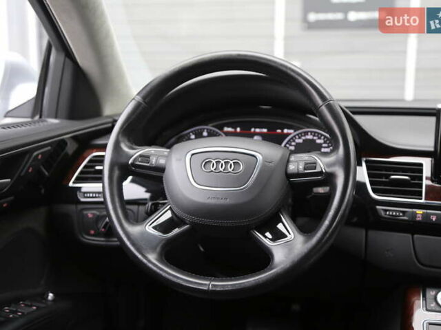 Серый Ауди А8, объемом двигателя 4 л и пробегом 204 тыс. км за 20700 $, фото 15 на Automoto.ua