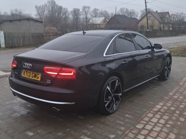 Сірий Ауді A8, об'ємом двигуна 3 л та пробігом 180 тис. км за 9189 $, фото 1 на Automoto.ua