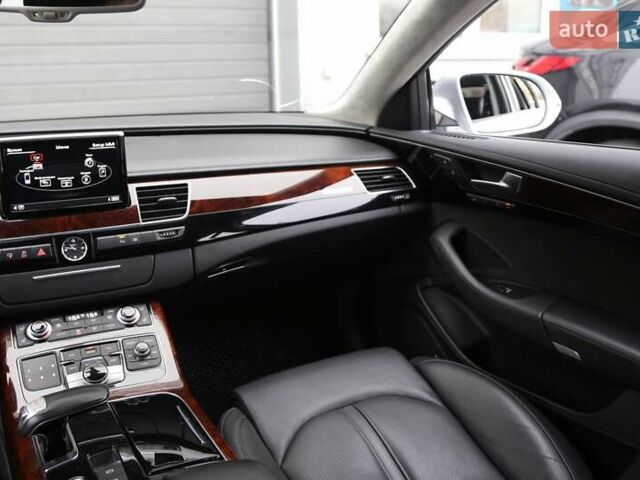 Серый Ауди А8, объемом двигателя 4 л и пробегом 204 тыс. км за 20700 $, фото 14 на Automoto.ua