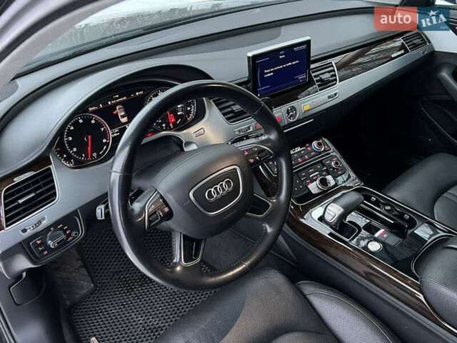 Серый Ауди А8, объемом двигателя 3.99 л и пробегом 117 тыс. км за 23000 $, фото 13 на Automoto.ua