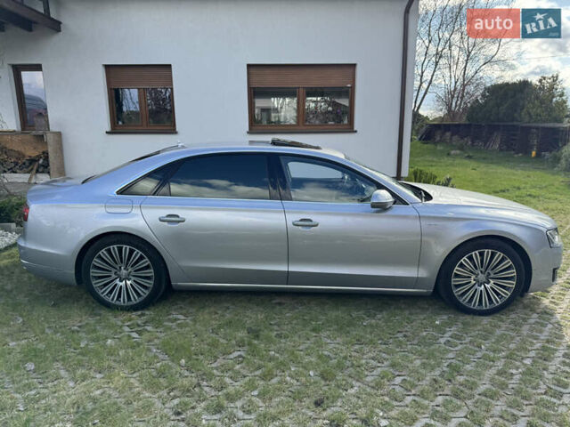 Сірий Ауді A8, об'ємом двигуна 1.98 л та пробігом 169 тис. км за 28900 $, фото 33 на Automoto.ua