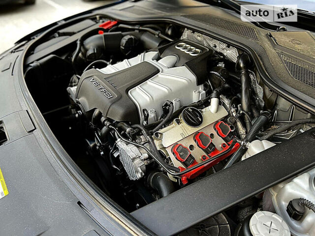 Серый Ауди А8, объемом двигателя 3 л и пробегом 130 тыс. км за 25000 $, фото 14 на Automoto.ua