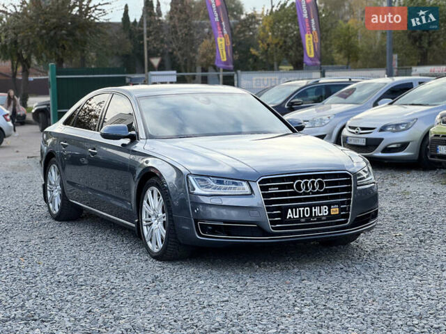 Ауді A8 2014 у Бердичеве на Automoto.ua Сірий Ауді A8, об'ємом двигуна 4.2 л та пробігом 239 тис. км за 34500 $, фото 3 на Automoto.ua