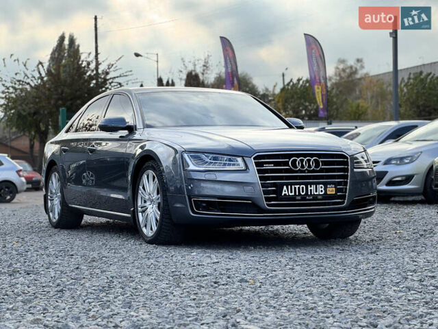 Ауді A8 2014 у Бердичеве на Automoto.ua Сірий Ауді A8, об'ємом двигуна 4.2 л та пробігом 239 тис. км за 34500 $, фото 2 на Automoto.ua