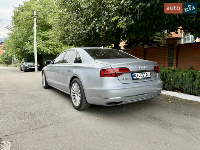 Серый Ауди А8, объемом двигателя 3 л и пробегом 143 тыс. км за 21900 $, фото 4 на Automoto.ua