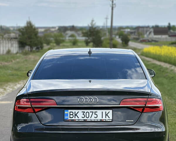 Сірий Ауді A8, об'ємом двигуна 2.97 л та пробігом 220 тис. км за 27100 $, фото 2 на Automoto.ua