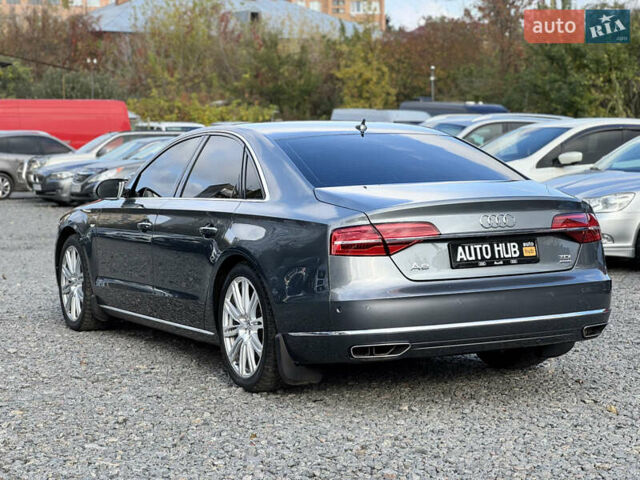 Ауді A8 2014 у Бердичеве на Automoto.ua Сірий Ауді A8, об'ємом двигуна 4.2 л та пробігом 239 тис. км за 34500 $, фото 10 на Automoto.ua