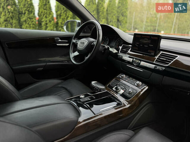 Серый Ауди А8, объемом двигателя 3 л и пробегом 243 тыс. км за 14990 $, фото 27 на Automoto.ua