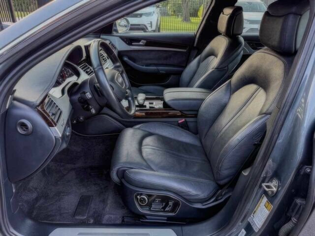Серый Ауди А8, объемом двигателя 3 л и пробегом 87 тыс. км за 5800 $, фото 6 на Automoto.ua