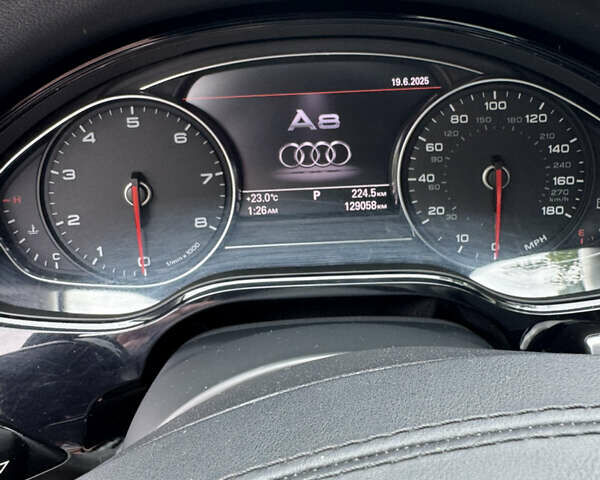 Серый Ауди А8, объемом двигателя 3 л и пробегом 128 тыс. км за 22500 $, фото 11 на Automoto.ua
